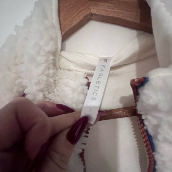 Fabletics Fleece Jacket - Picture 5 of 5